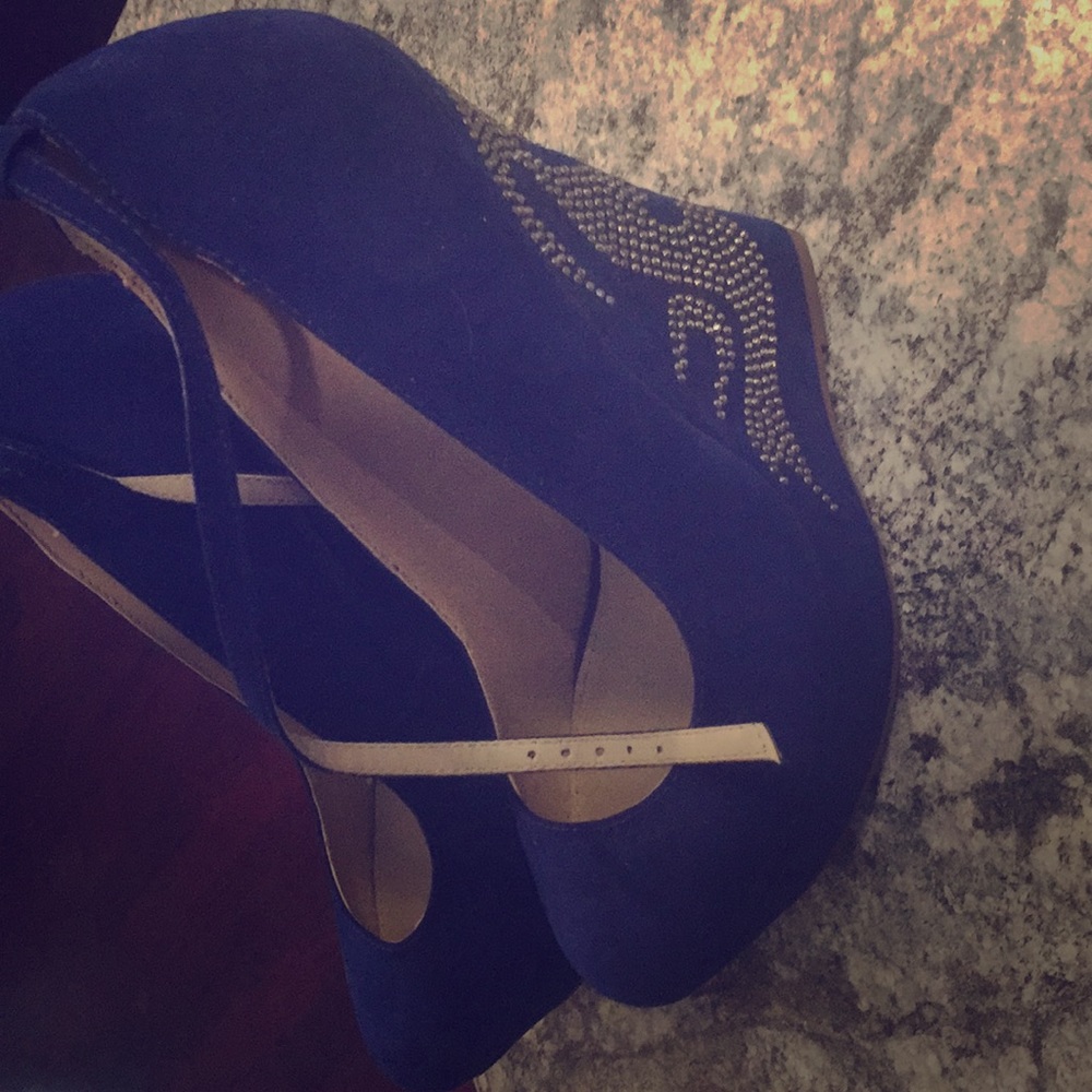 Blue high heels size 8.5